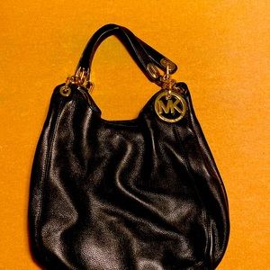 Black and Gold Michael Kors shoulder bag